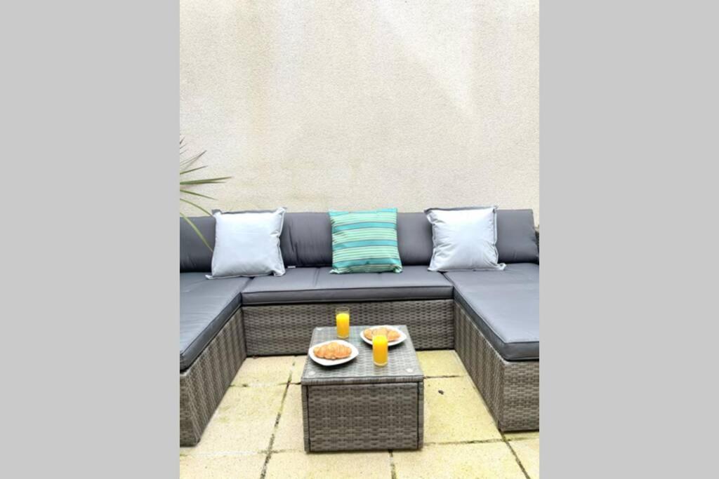 Luna - Luxury + Parking Carbis Bay